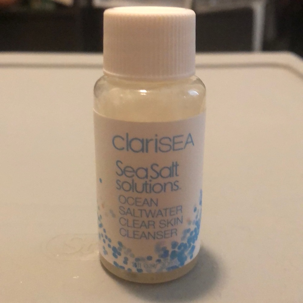 5FOR$25Clarisea Sea Salt Solutions Cleanser